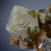 Datolite (color change) and Heulandite
