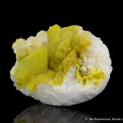 Cadmian Smithsonite on Calcite with Quartz