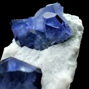 Benitoite CLASSIC 