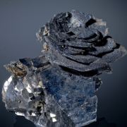 Pyrrhotite rosette on Arsenopyrite