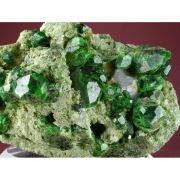 Garnet var. Demantoid