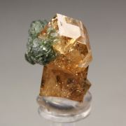 gem GARNET var. GROSSULAR, CLINOCHLORE