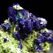 Azurite on Arsentsumebite