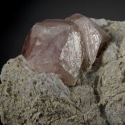 Grossular - rose-pink Garnet