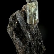 Beryl var. Emerald in Schist
