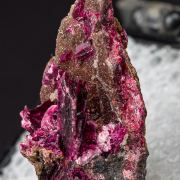 Erythrite