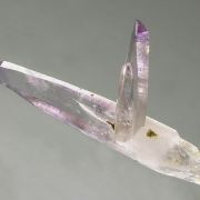 Quartz (v. Amethyst)
