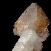 Powellite on Stilbite