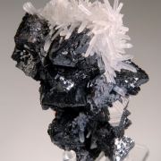 Quartz on Sphalerite and Galena