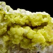 Wulfenite, phosphohedyphane