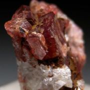 Manganpyrosmaltite
