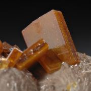 Wulfenite- on Calcite