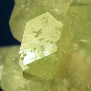 Cuprian Adamite (Fluor)