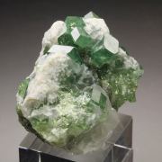 gem GARNET var. ANDRADITE var. DEMANTOID