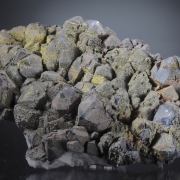 Duftite on Quartz 