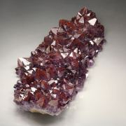 QUARTZ var. AMETHYST with HEMATITE inclusions