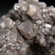 Senarmontite