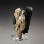 CATAPLEIITE, AEGIRINE