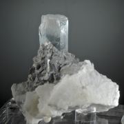 Beryl v. Aquamarine with Albite and Muscovite