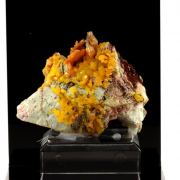 Wulfenite + Mimetite. 994.0 ct.