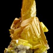 Wulfenite, mimetite, baryte