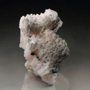 CALCITE var. MANGANESE-BEARING CALCITE