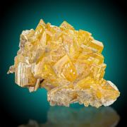 Wulfenite  SUPERB COLOUR