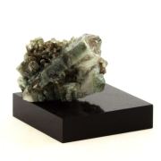 Quartz + Chlorite. 119.55 ct.