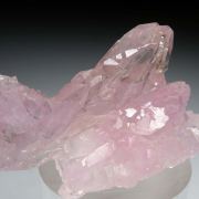 Museum Rose Quartz from Lavra da Ilha in Minas Gerais Brazil - Divulgando  Ciencia Singular