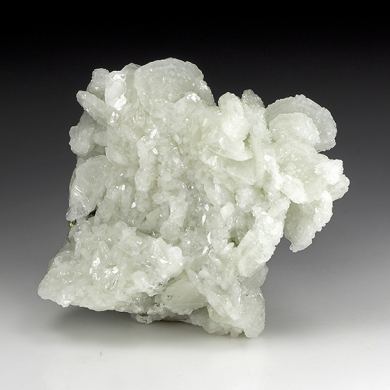 Datolite with Pyrite