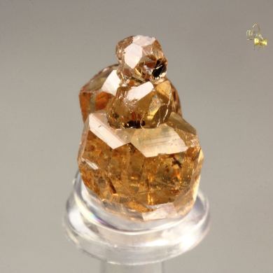 gem GARNET var. GROSSULAR
