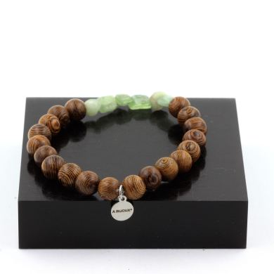 Green Kyanite from Brazil + wood Bracelet 8 mm Beads.