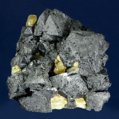 Magnetite with Fluorapatite