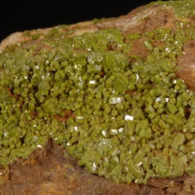 Pyromorphite/ Vanadinite - Classic locale, Ex. Bally