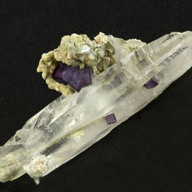 Quartz with Fluorite and Muscovite