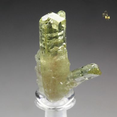 gem VESUVIANITE