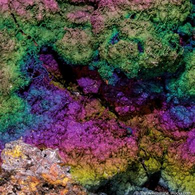 Iridescent Goethite