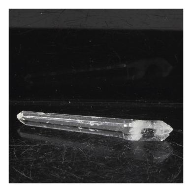 Quartz. 3.75 ct.