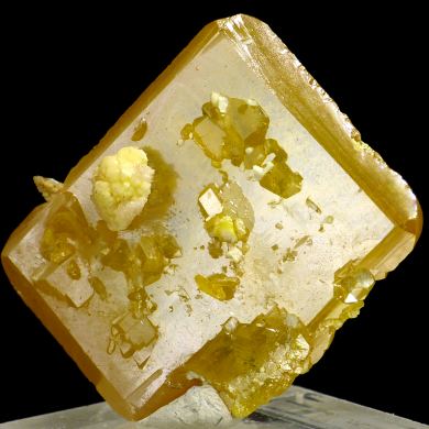 Wulfenite, phosphohedyphane