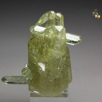 gem VESUVIANITE