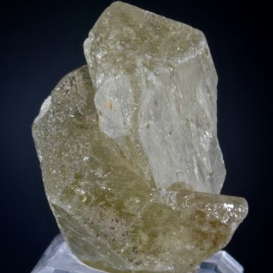 Chrysoberyl - Twinned crystals