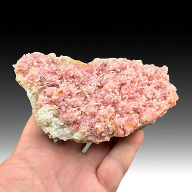 Realgar in Quartz