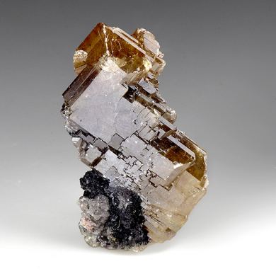 Wulfenite