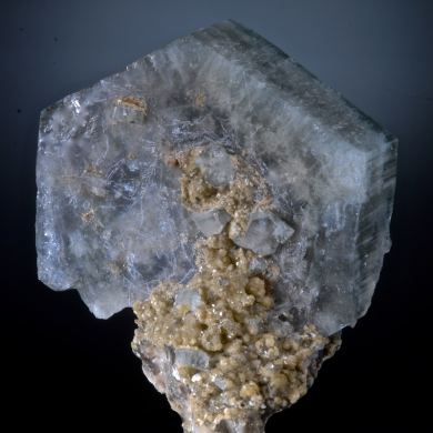 Apatite CaF (Fluorapatite)