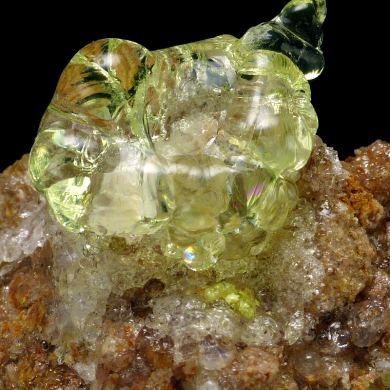 Opal var. hyalite CRAZY FLUORESCENCE