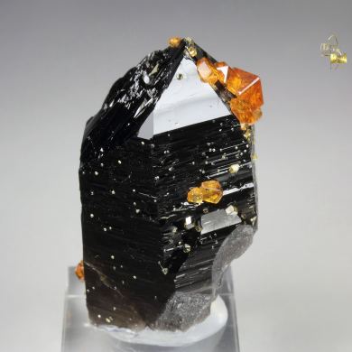 gem GARNET var. SPESSARTINE, QUARTZ var. SMOKY
