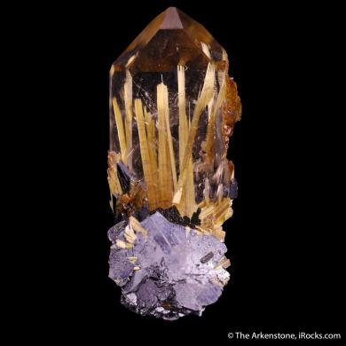 Rutile in Quartz, on Hematite