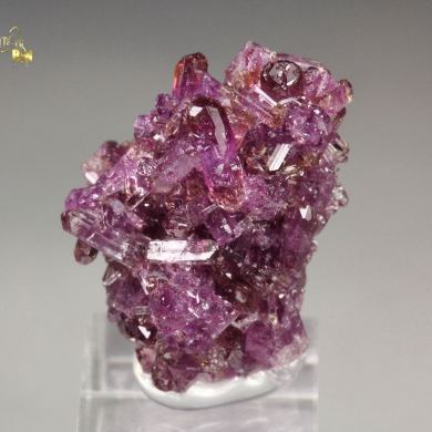 VESUVIANITE var. MANGANOAN