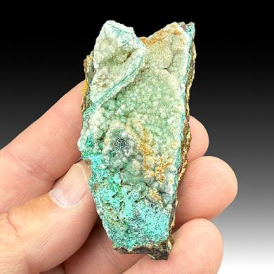 Calcite with Malachite?