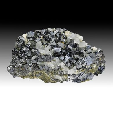 Sphalerite with Calcite